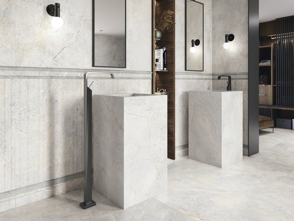 Augustus Pearl – 30 × 90 cm – Raumansicht