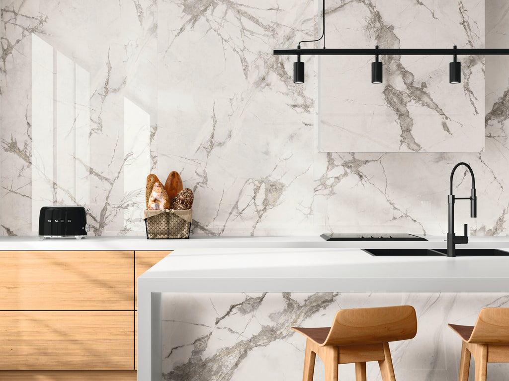 Invisible Grey – 120 × 280 cm – Raumansicht