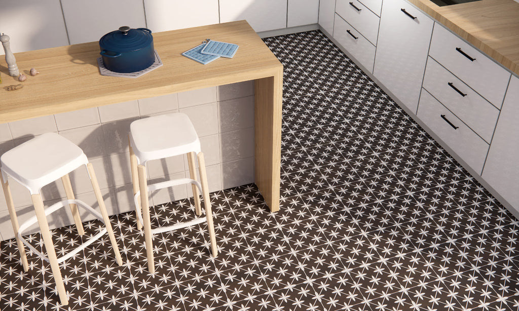 Pre Star Black – 45 × 45 cm – Raumansicht
